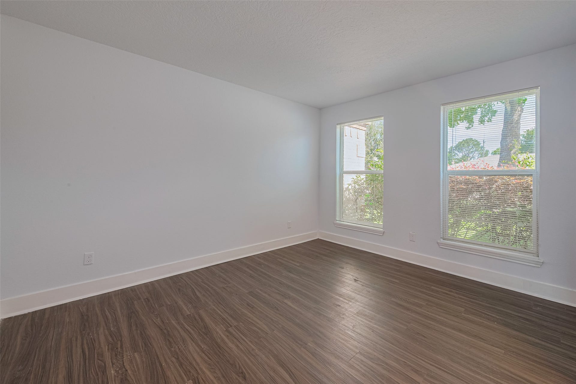 7926 Jonquil Drive, Texas City, TX 77591 7926 Jonquil Drive, Texas City, TX 77591
