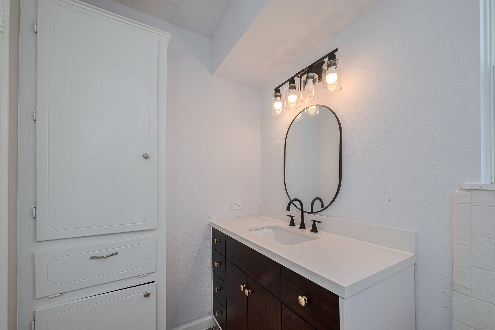 7926 Jonquil Drive, Texas City, TX 77591 7926 Jonquil Drive, Texas City, TX 77591