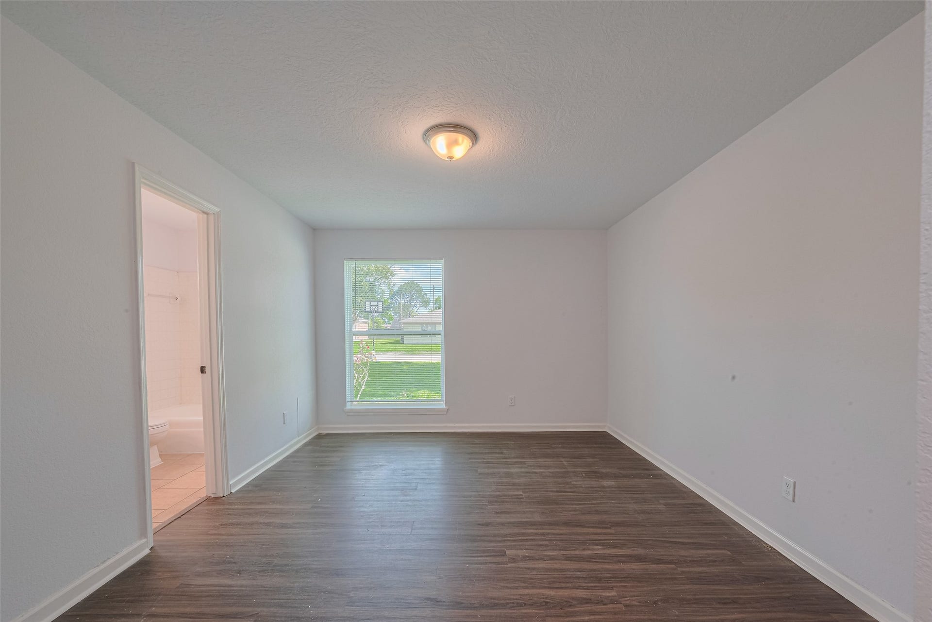 7926 Jonquil Drive, Texas City, TX 77591 7926 Jonquil Drive, Texas City, TX 77591