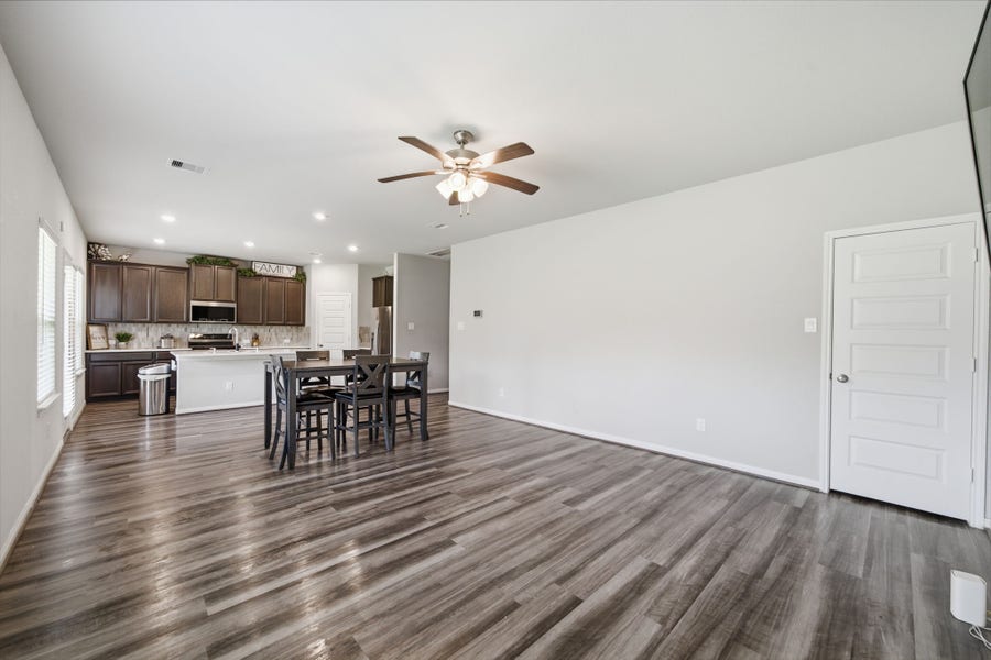 Property photo for 1812 Kingsford Prairie Court, Pearland, TX