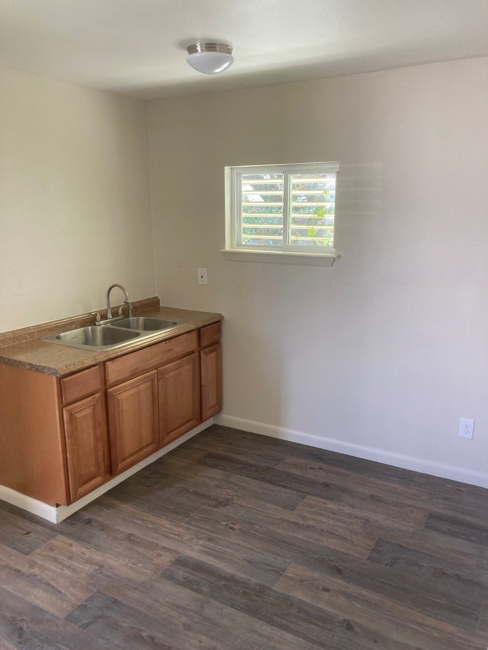 1907 O 1/2, #C, Galveston, TX 77550 1907 O 1/2, #C, Galveston, TX 77550