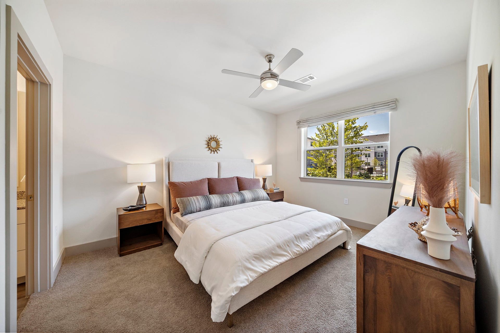 10485 League Line Rd, #B2, Conroe, TX 77304 MODEL UNIT SHOWN