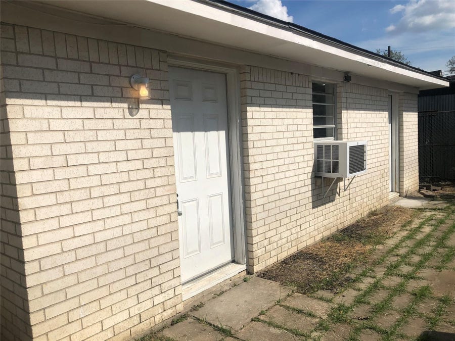 Property photo for 404 James Street, Houston, TX