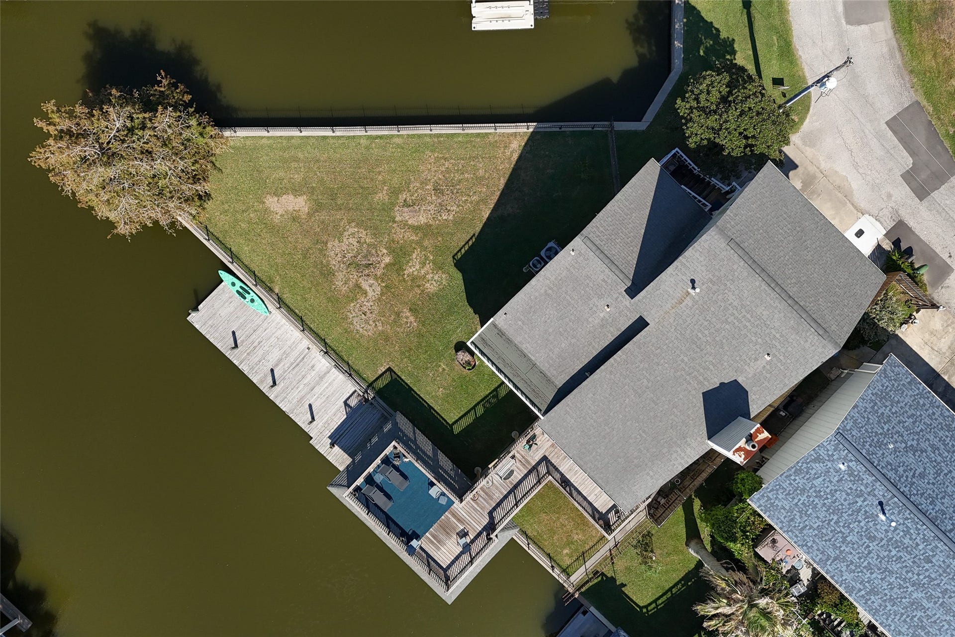 1 N Pelican Street, La Marque, TX 77568 1 N Pelican Street, La Marque, TX 77568
