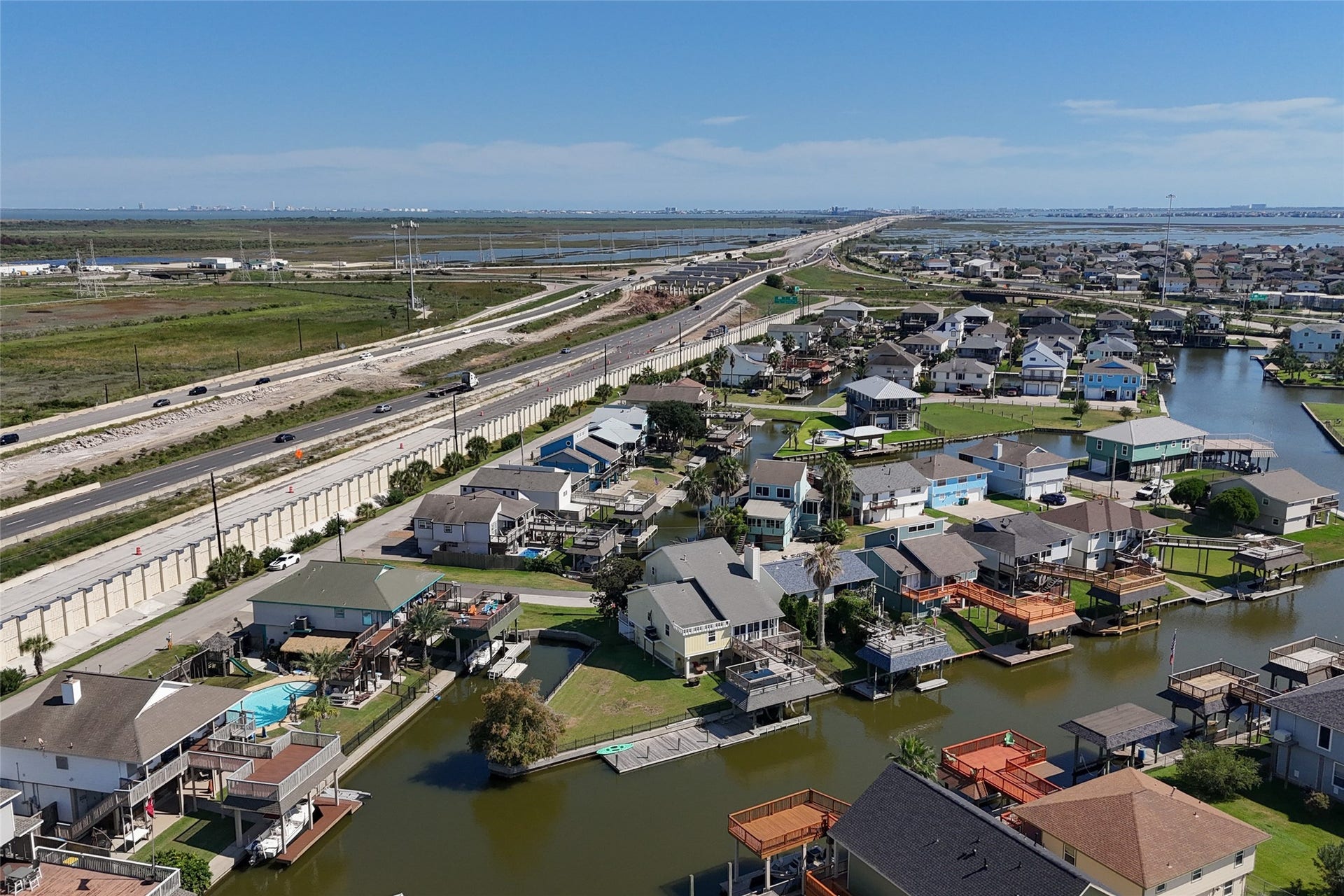 1 N Pelican Street, La Marque, TX 77568 1 N Pelican Street, La Marque, TX 77568