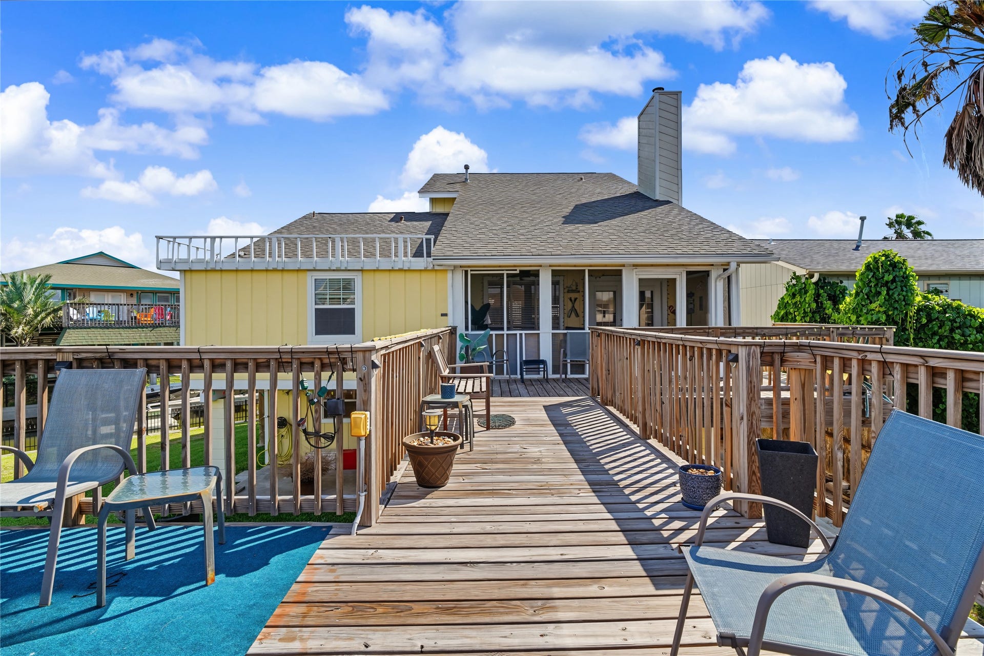 1 N Pelican Street, La Marque, TX 77568 1 N Pelican Street, La Marque, TX 77568