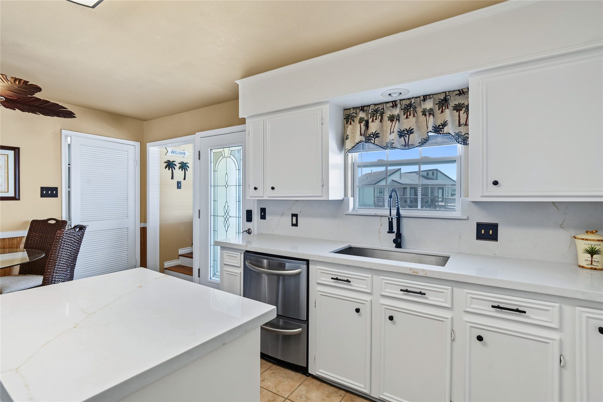 1 N Pelican Street, La Marque, TX 77568 1 N Pelican Street, La Marque, TX 77568