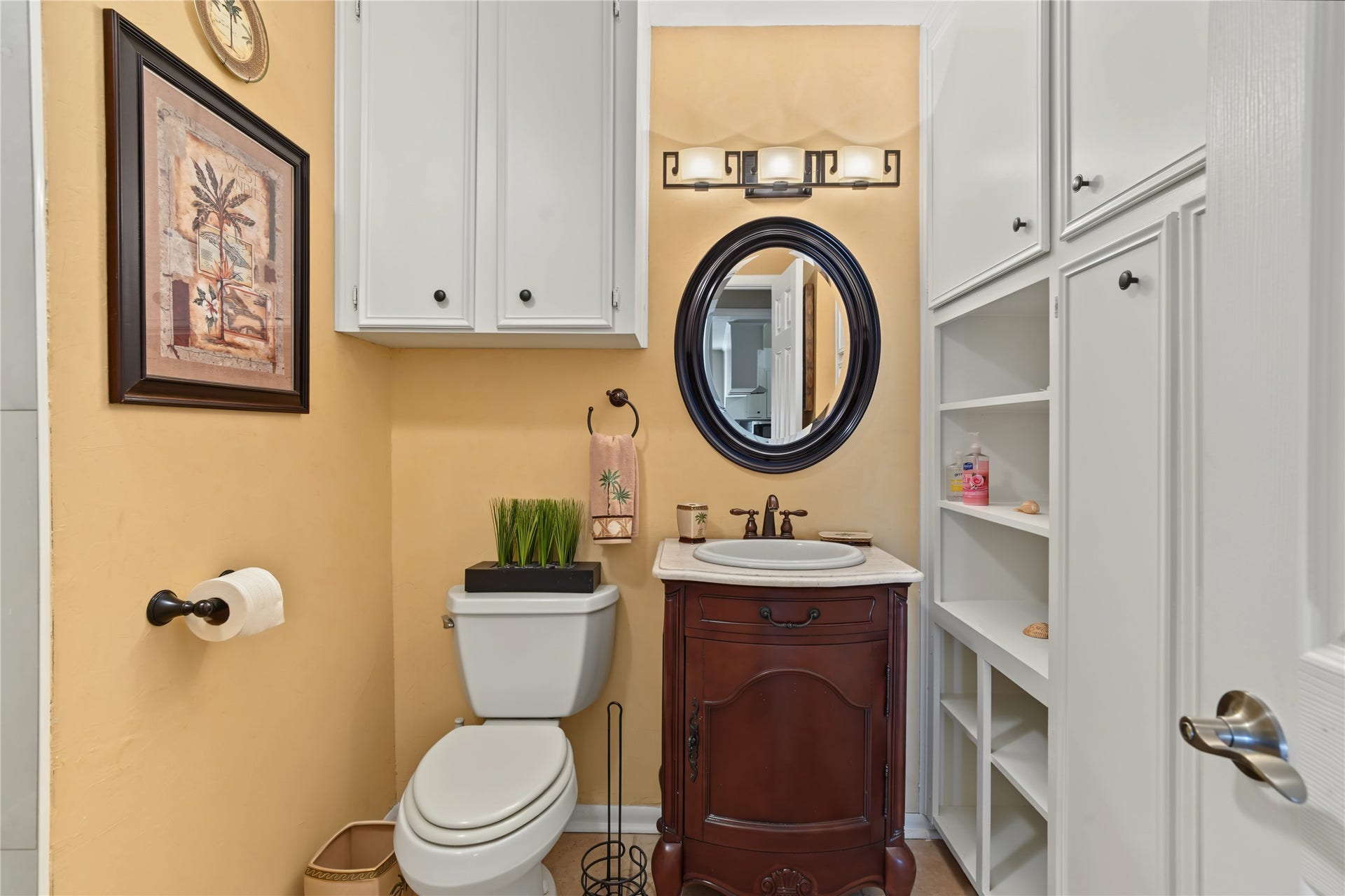 1 N Pelican Street, La Marque, TX 77568 1 N Pelican Street, La Marque, TX 77568