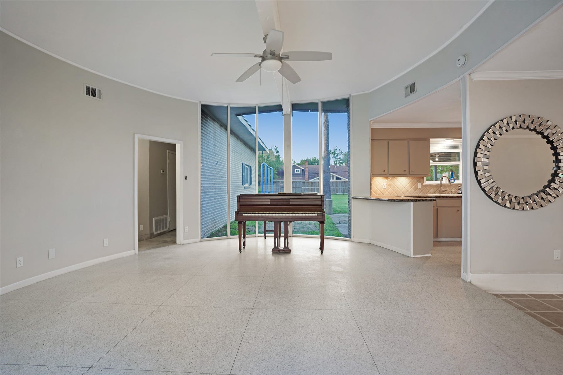 12719 Tammarack Drive, Houston, TX 77013 12719 Tammarack Drive, Houston, TX 77013