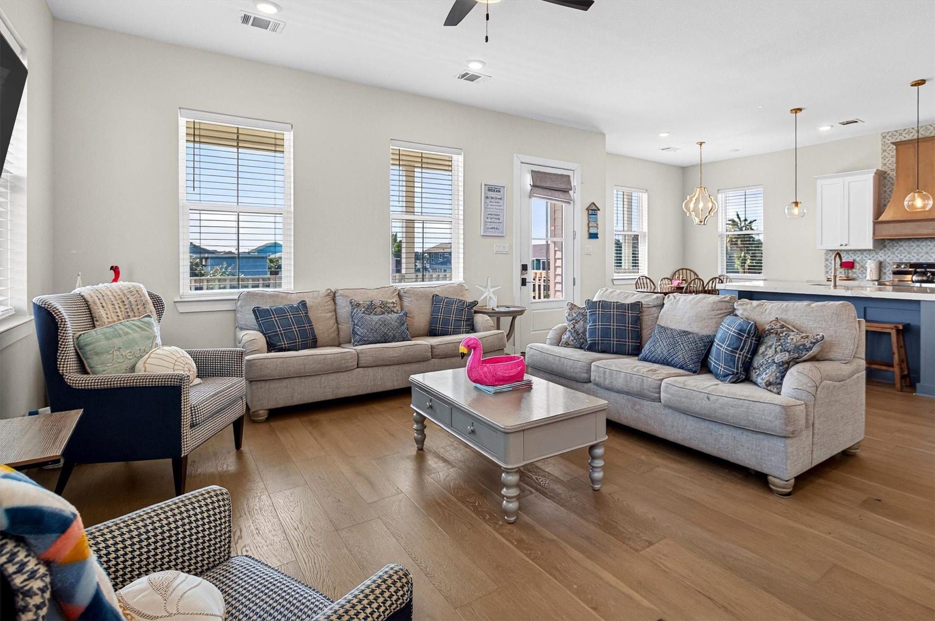 4207 Kent Drive, Galveston, TX 77554 4207 Kent Drive, Galveston, TX 77554