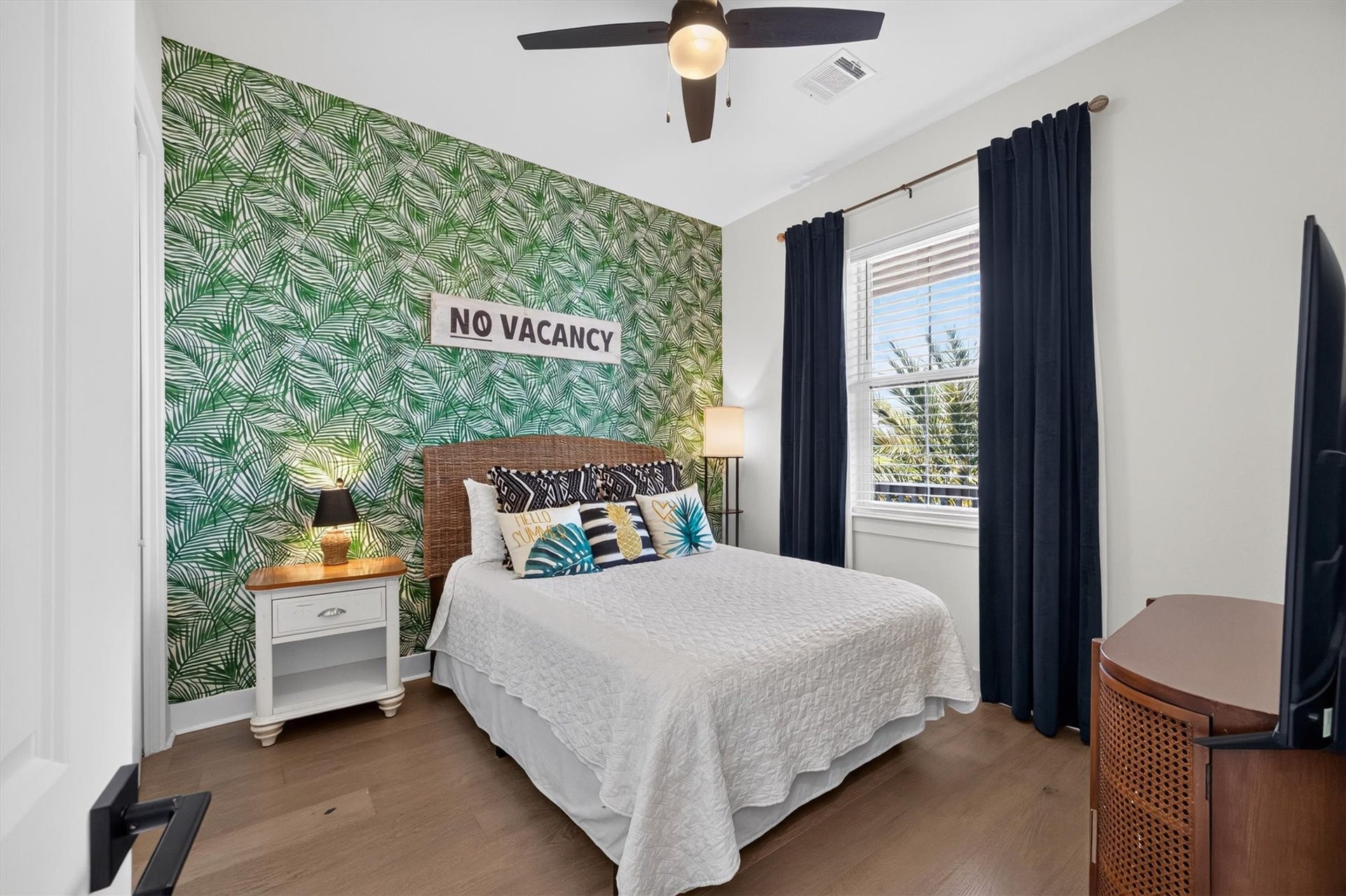 4207 Kent Drive, Galveston, TX 77554 4207 Kent Drive, Galveston, TX 77554