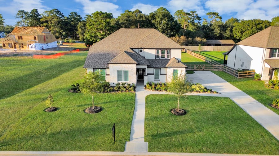 Property photo for 20910 Holm Oak Way, Tomball, TX