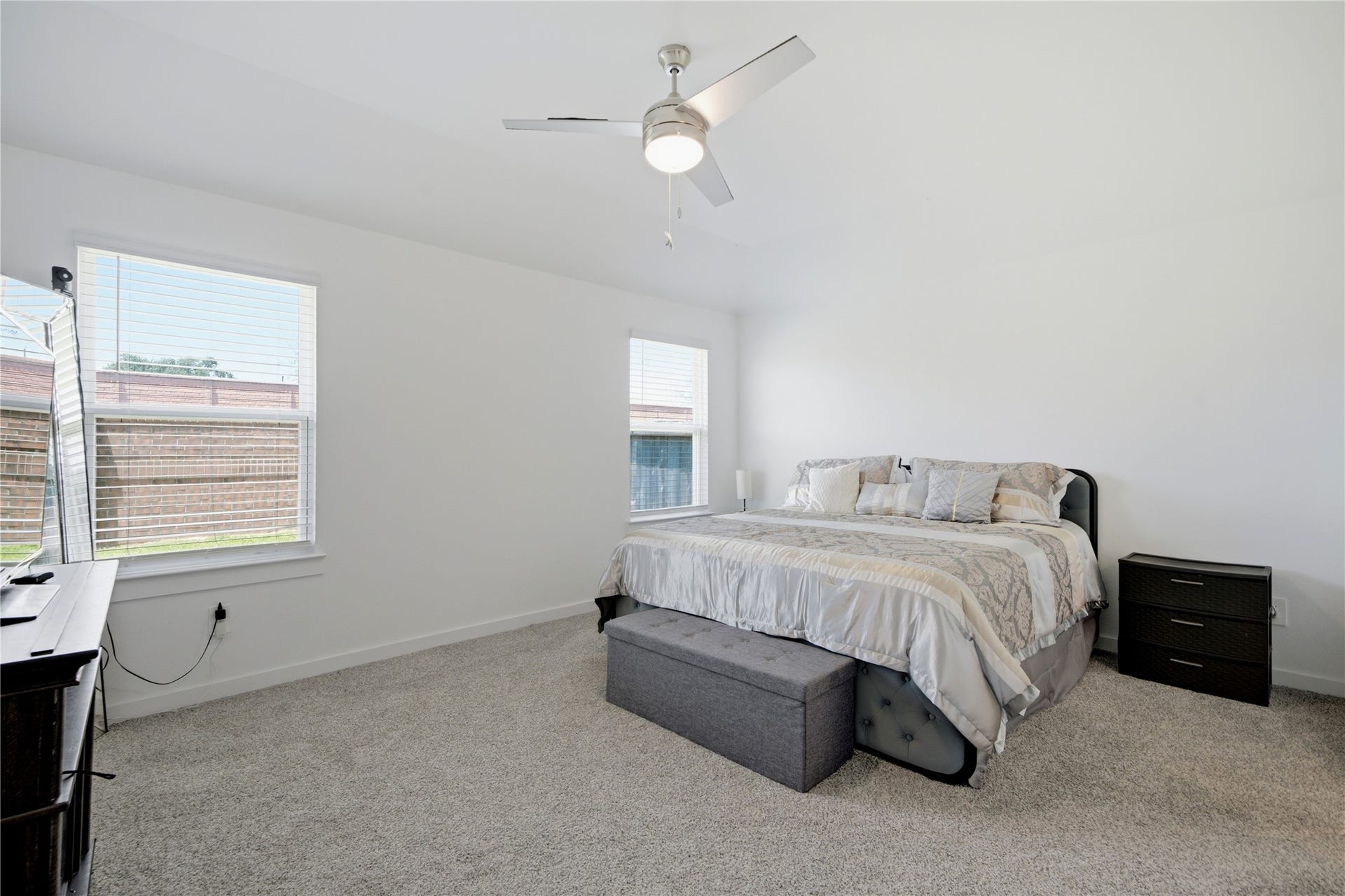 1206 Ricasoli Drive, Richmond, TX 77406 Check out this spacious primary bedroom!