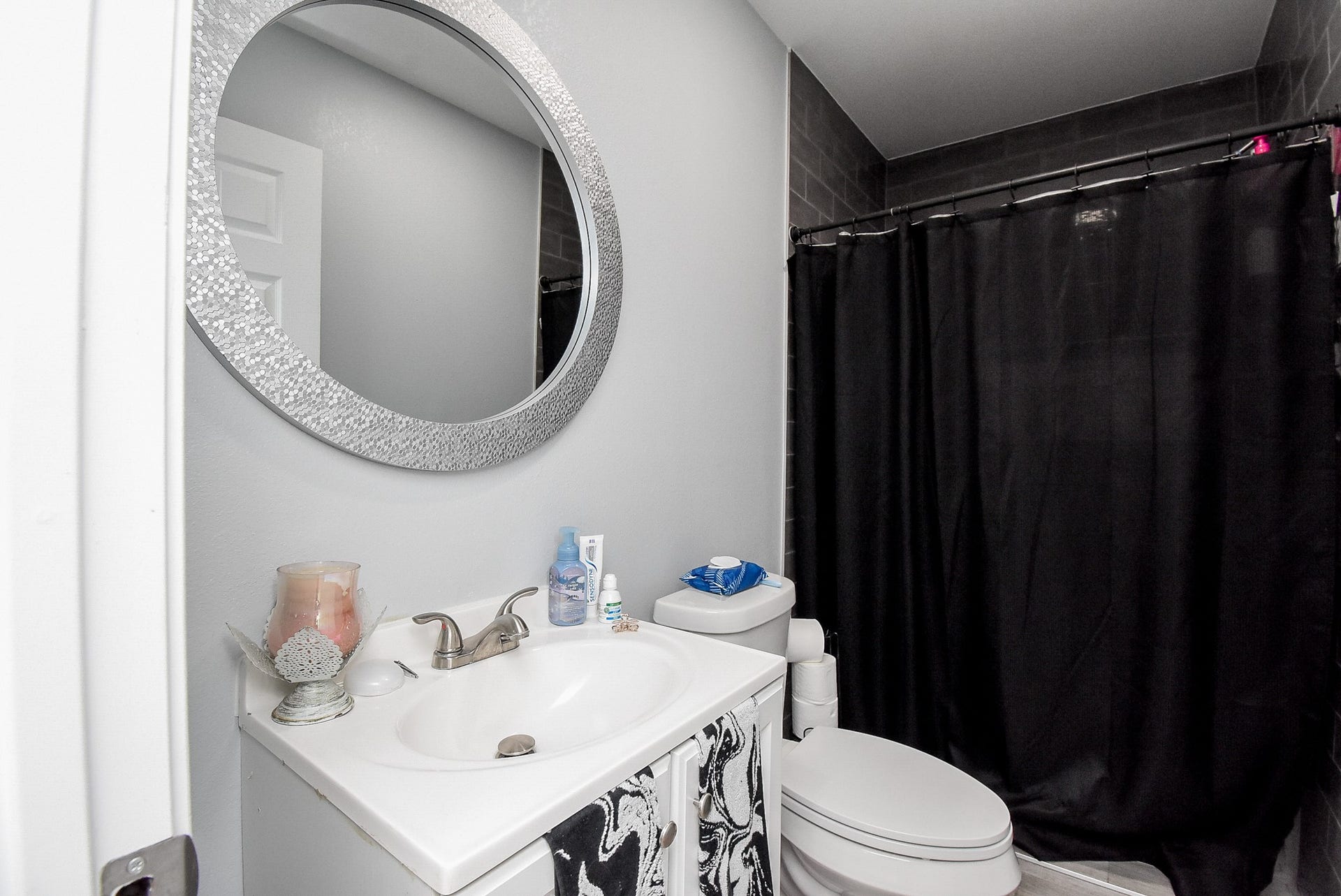 2605 Rosemead Drive, Pasadena, TX 77506 2605 Rosemead Drive, Pasadena, TX 77506