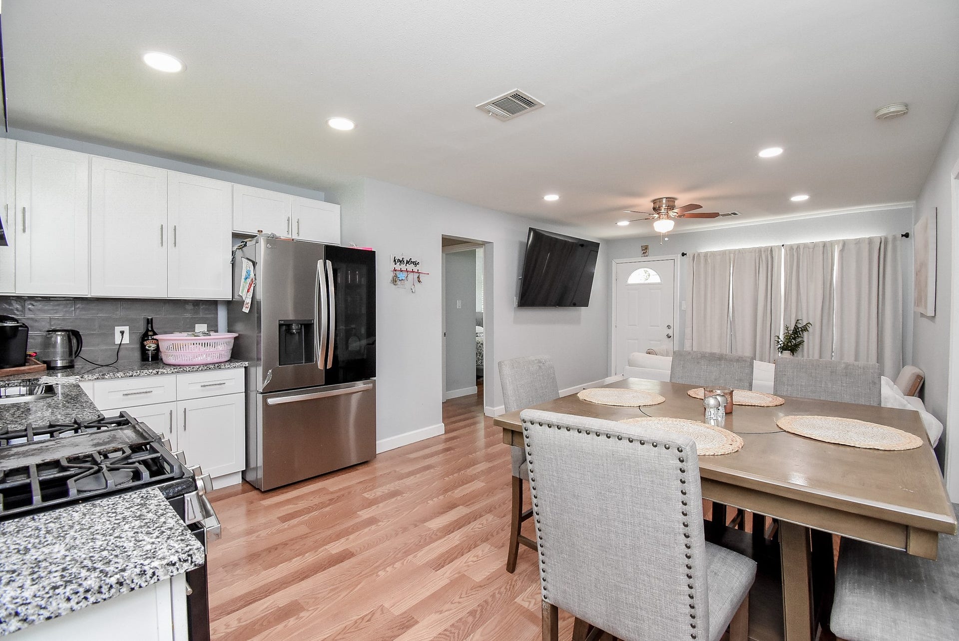 2605 Rosemead Drive, Pasadena, TX 77506 2605 Rosemead Drive, Pasadena, TX 77506