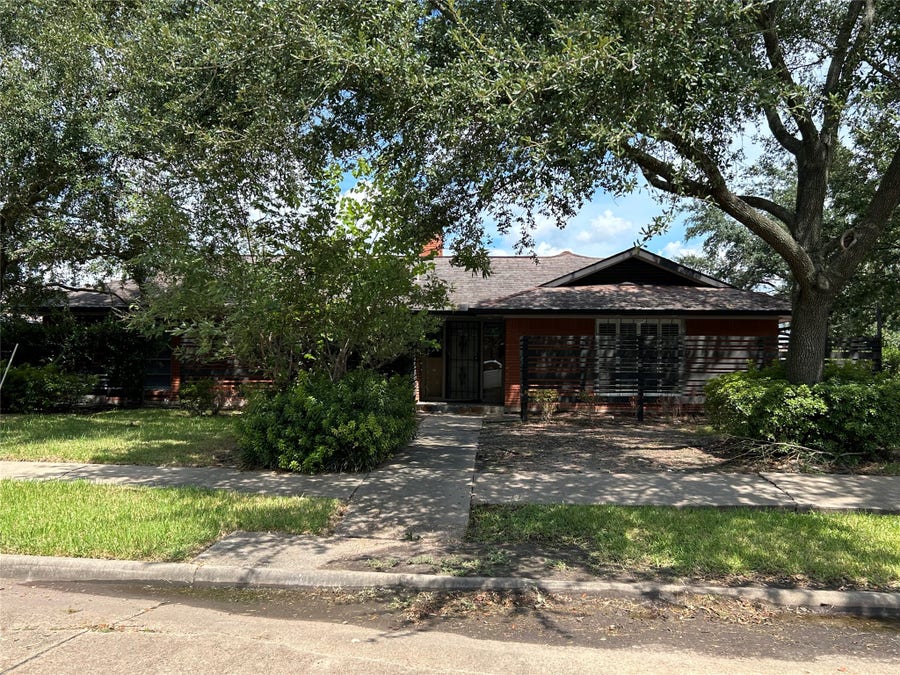 Property photo for 7751 Cayton Street, Houston, TX