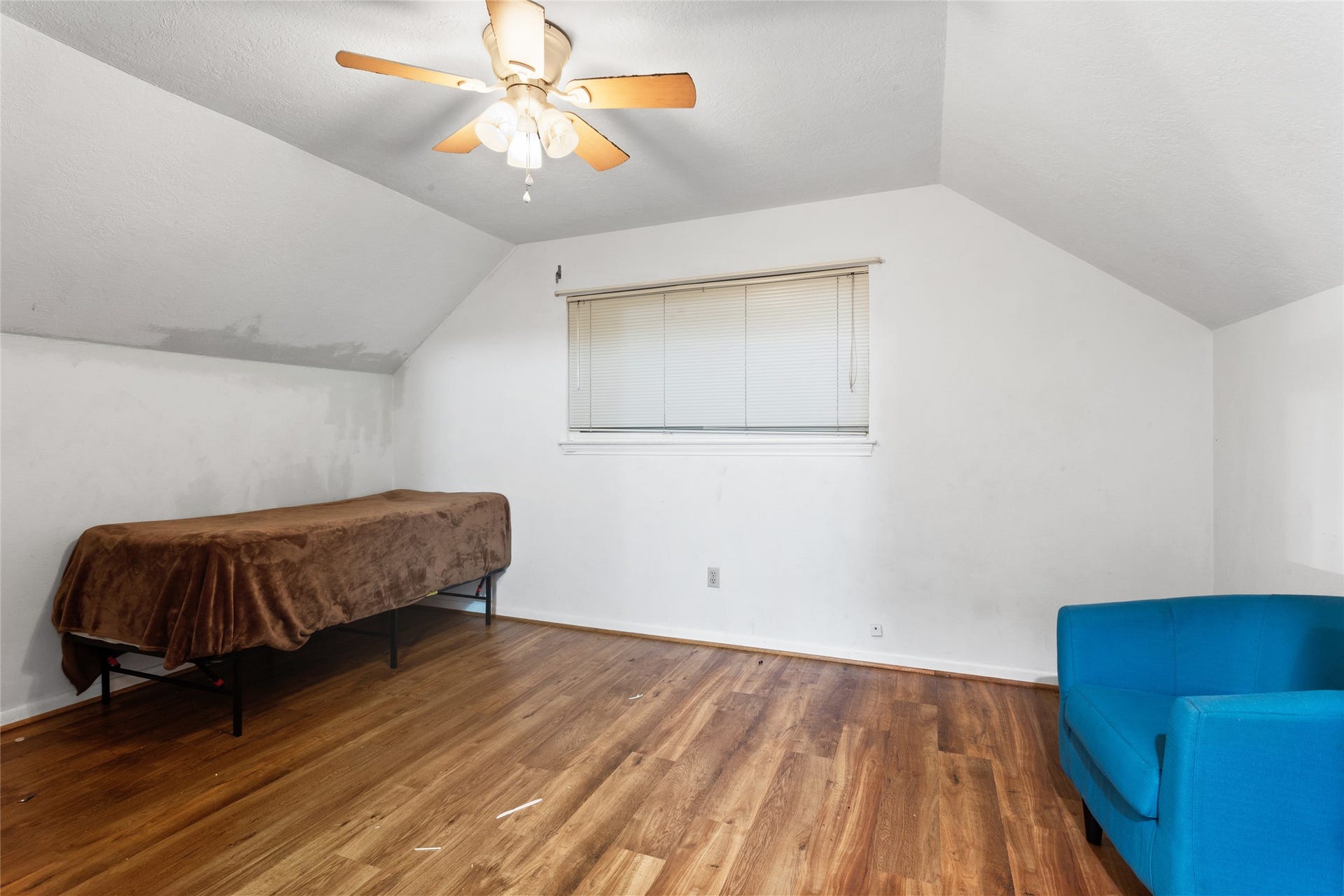 5000 Cedar Creek Drive, Dickinson, TX 77539 5000 Cedar Creek Drive, Dickinson, TX 77539
