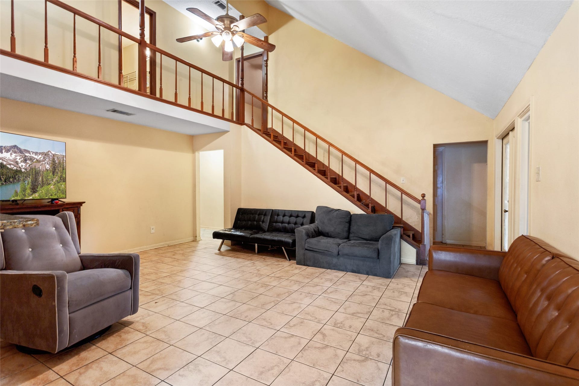 5000 Cedar Creek Drive, Dickinson, TX 77539 5000 Cedar Creek Drive, Dickinson, TX 77539