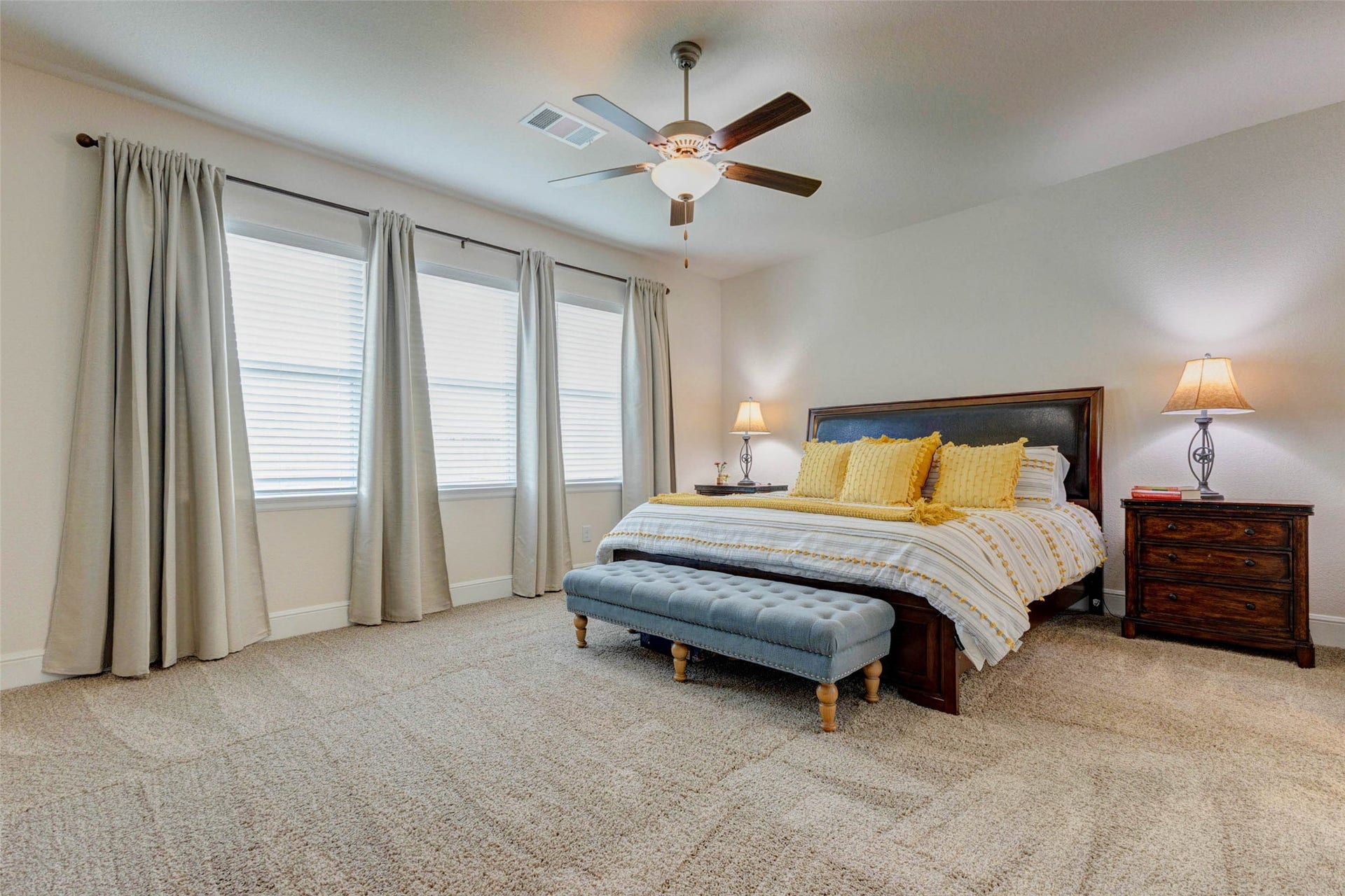 1818 Regent Mill Drive, Missouri City, TX 77459