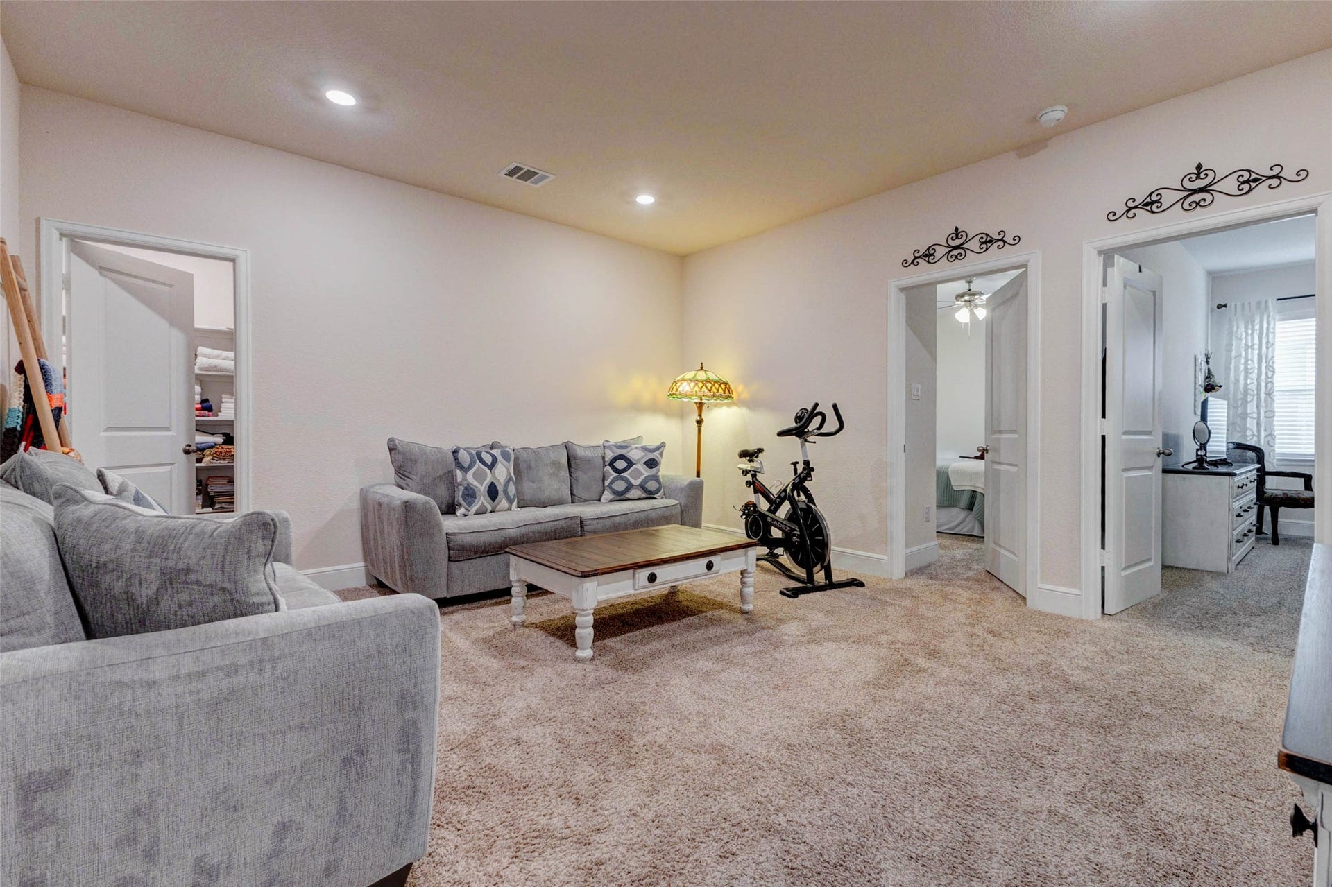 1818 Regent Mill Drive, Missouri City, TX 77459