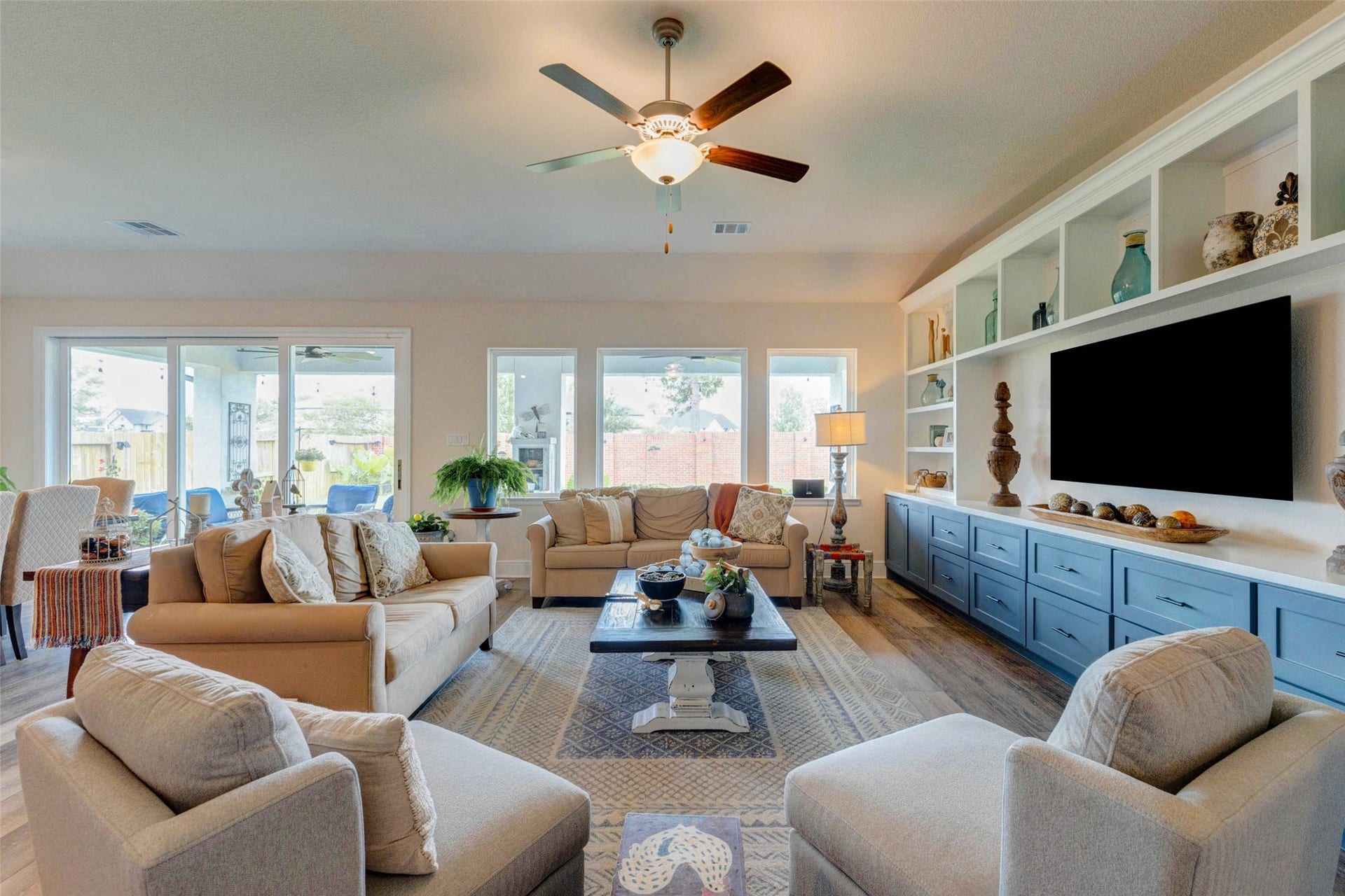 1818 Regent Mill Drive, Missouri City, TX 77459
