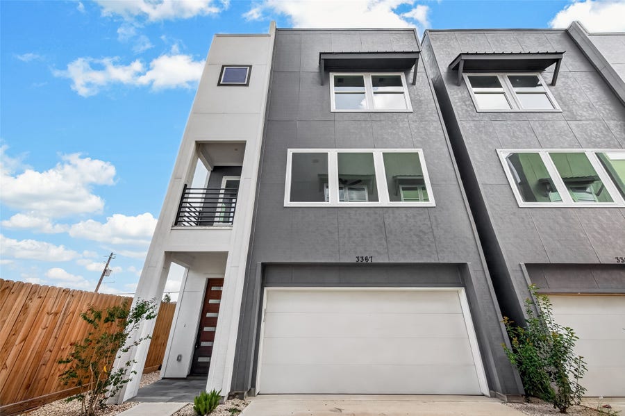 Property photo for 3367 Yellowstone Boulevard, Houston, TX