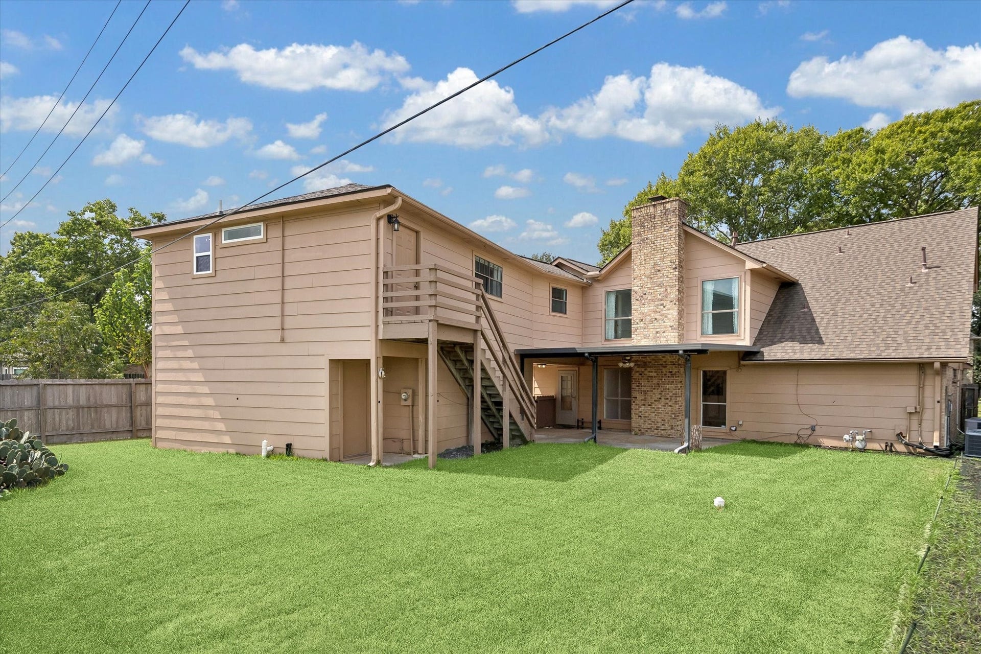 110 Shadow Wood Drive, Sugar Land, TX 77498 View of the house from the greenbelt.
