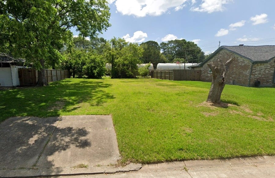 Property photo for 3102 New Meadow Drive, Baytown, TX