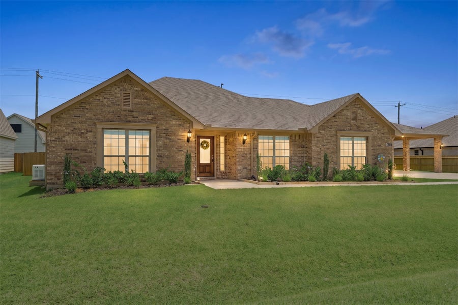 Property photo for 3211 Goza Trail, League City, TX