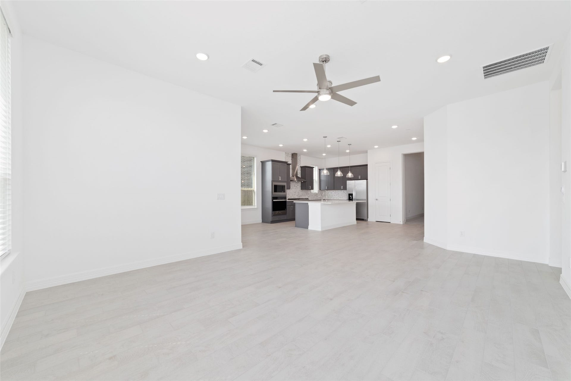 2925 Gleason Terrace Lane, Galveston, TX 77568 2925 Gleason Terrace Lane, Galveston, TX 77568