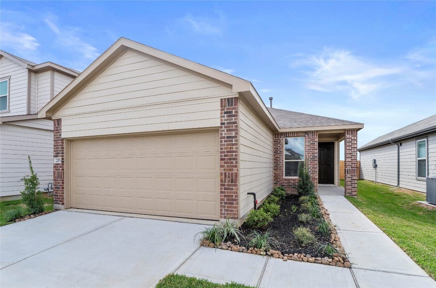 Property photo for 22839 Magnolia Haven Drive, Hockley, TX