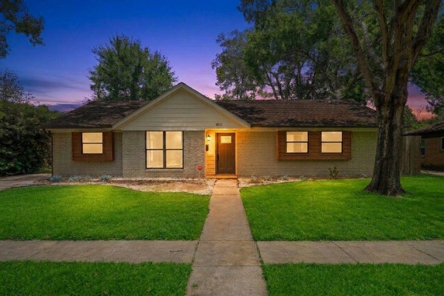 Property photo for 5522 Braesvalley Drive, Houston, TX
