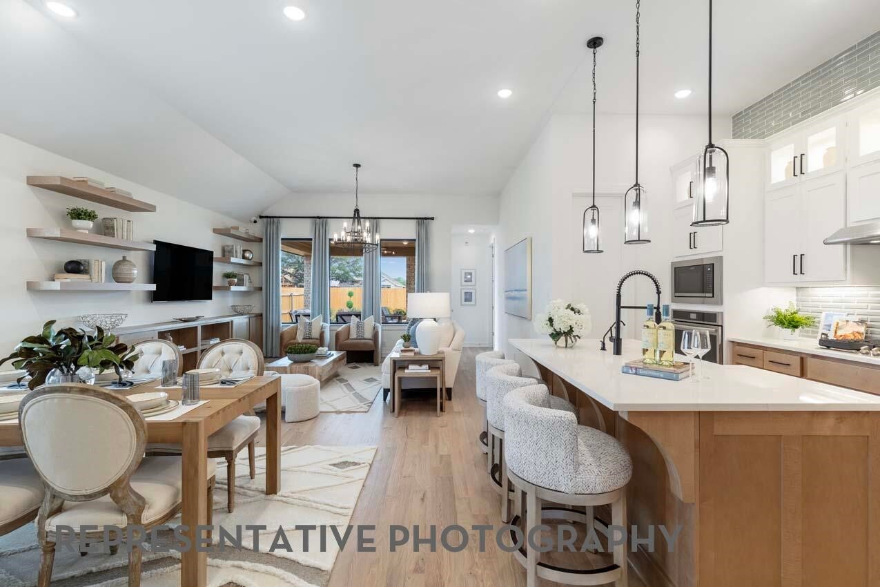 2730 Pathway Crest Lane, Webster, TX 77598