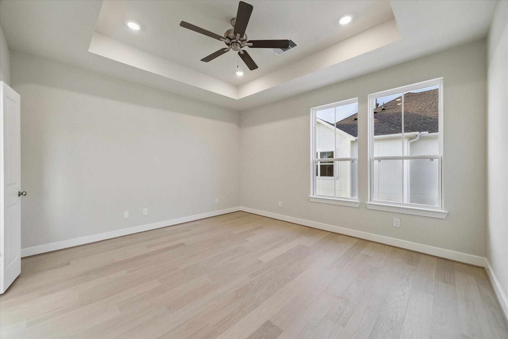 3119 Hicks Street, Houston, TX 77007 3119 Hicks Street, Houston, TX 77007