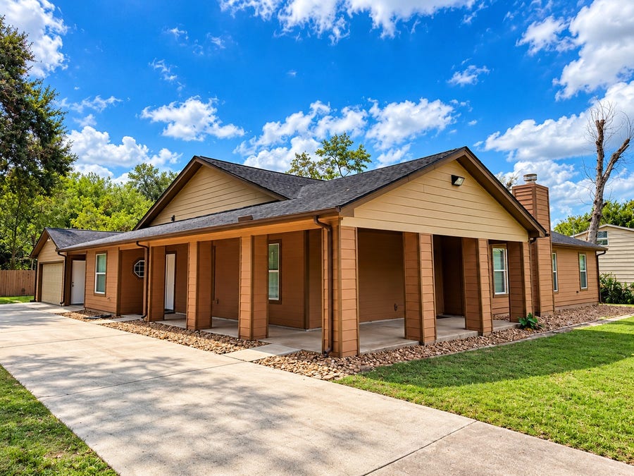 Property photo for 530 Marilyn Street, Fresno, TX