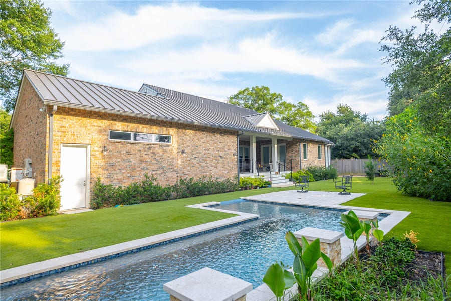 Property photo for 10614 Moonlight Drive, Houston, TX