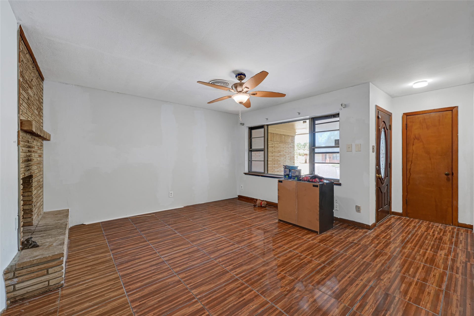 709 Queens Road, Pasadena, TX 77502 709 Queens Road, Pasadena, TX 77502