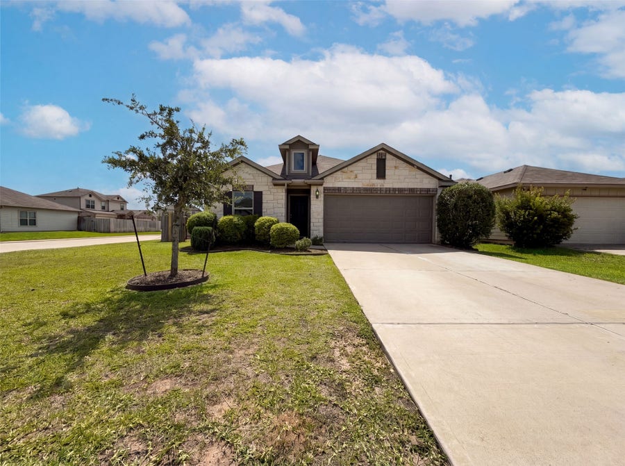 Property photo for 21215 Trumpet Lily Trail, Tomball, TX