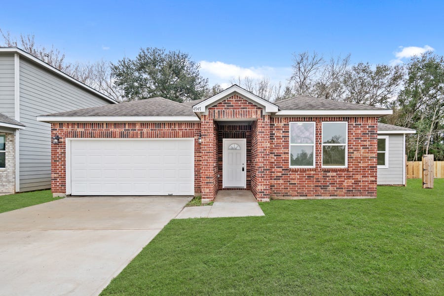 Property photo for 4947 Leamathew Street, Houston, TX