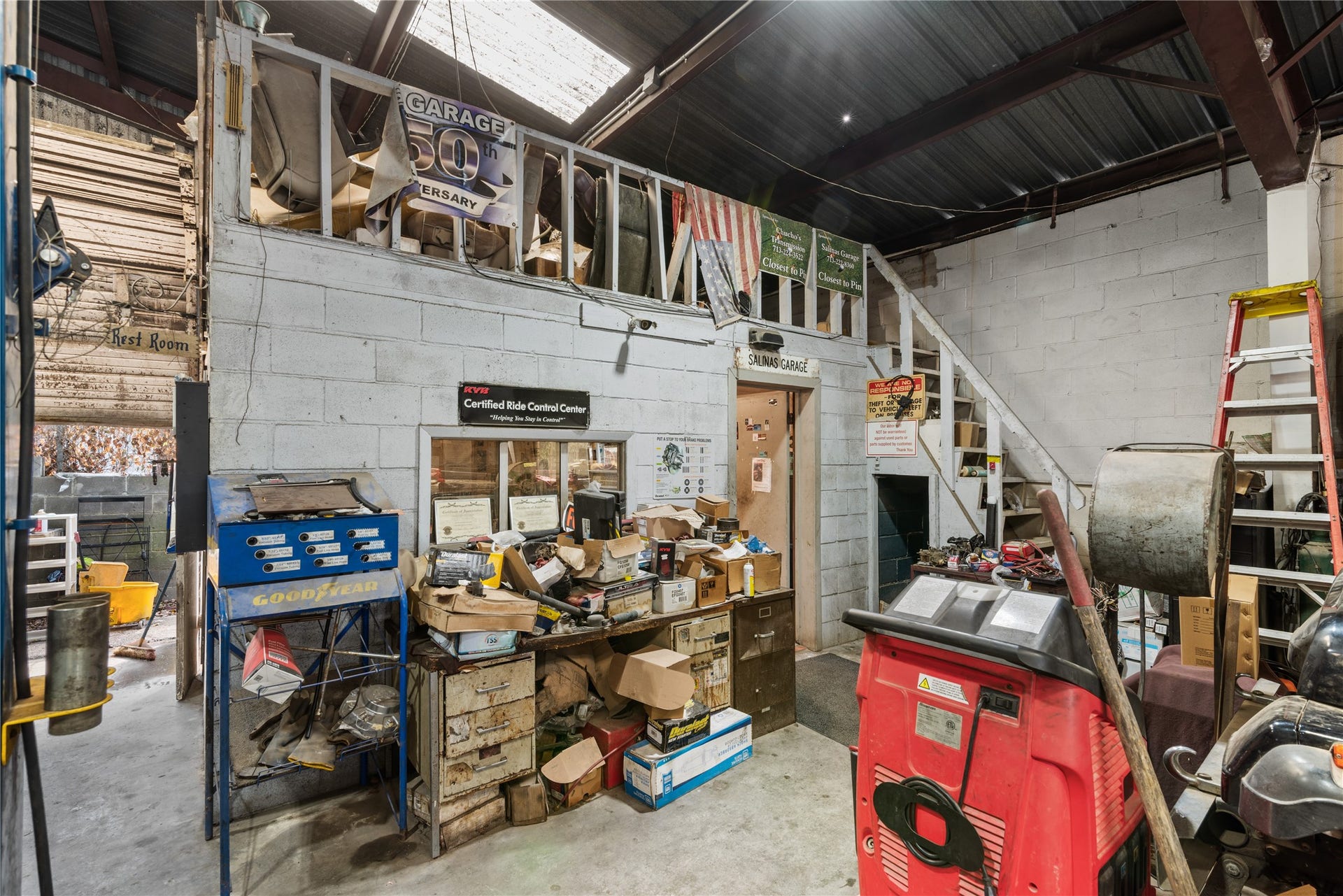 902 Boundary Street, Houston, TX 77009 902 Boundary Street, Houston, TX 77009
