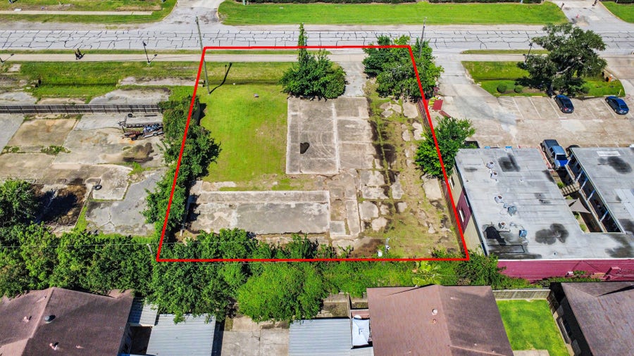 Property photo for 3031 Highway 146, La Porte, TX
