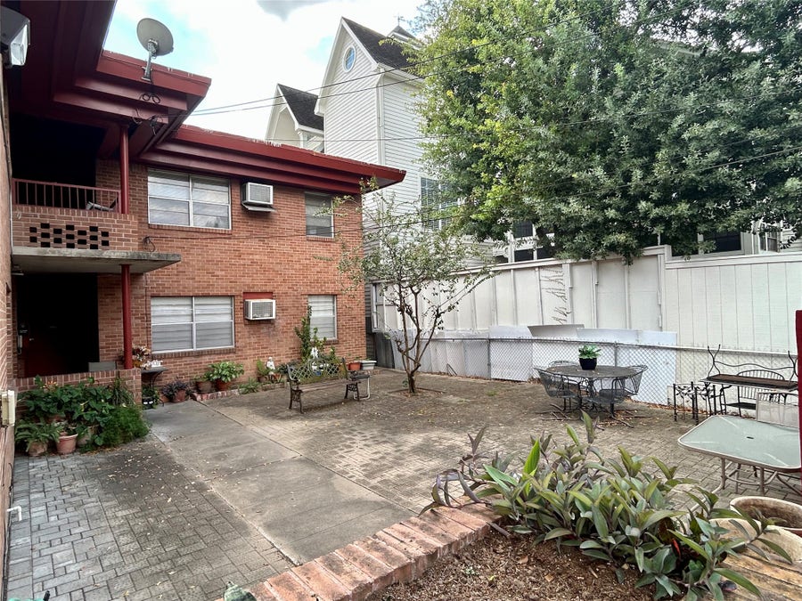 Property photo for 1411 Indiana Street, #5, Houston, TX