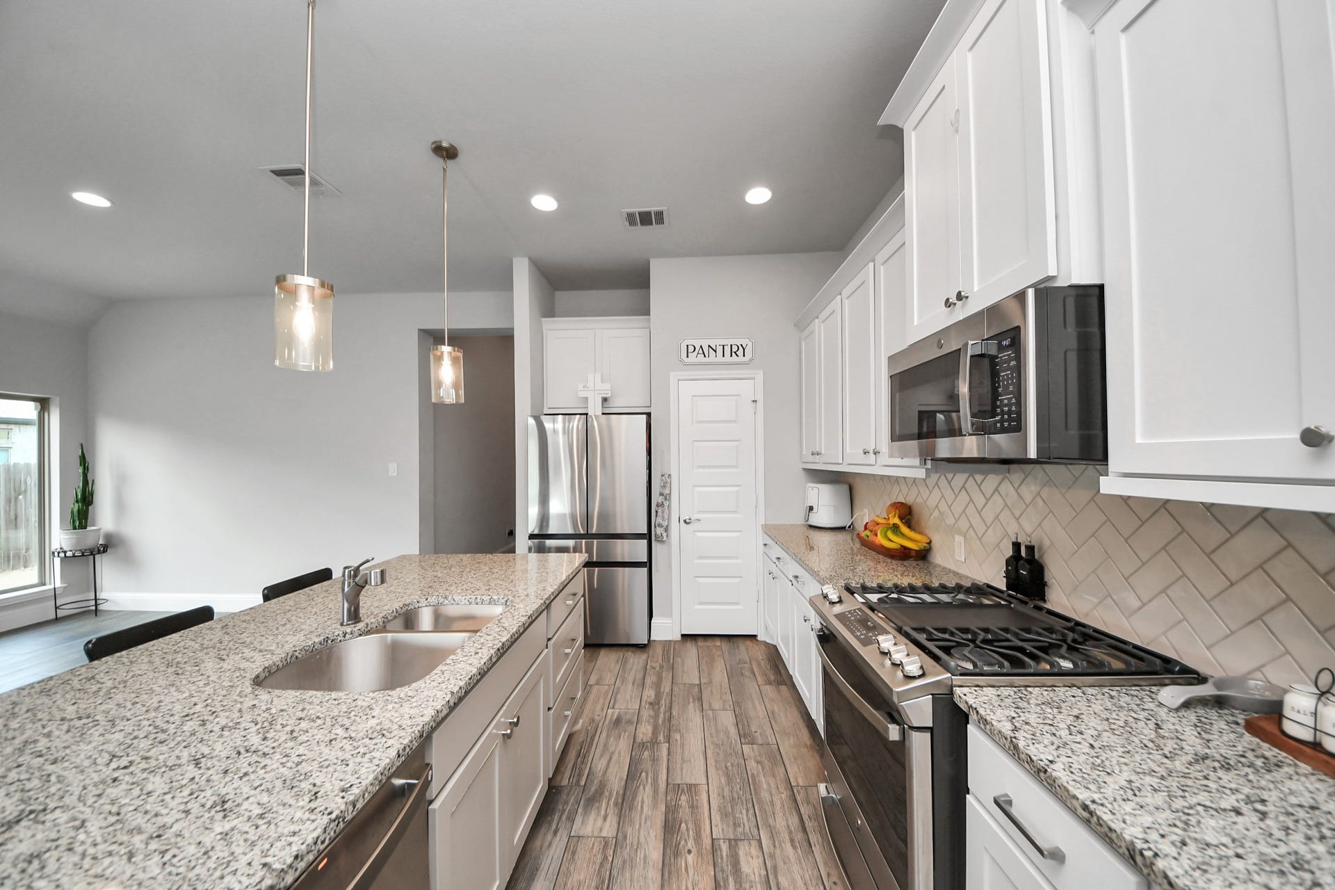 16323 Tulipan Spring Trail, Humble, TX 77346 16323 Tulipan Spring Trail, Humble, TX 77346