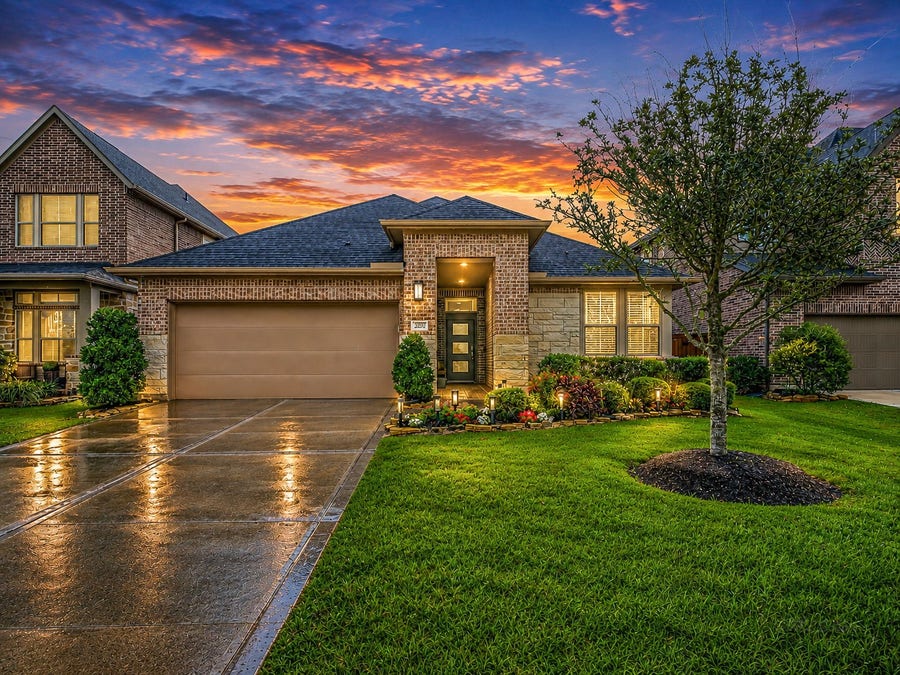 Property photo for 3004 Starry Knoll Trail, Katy, TX