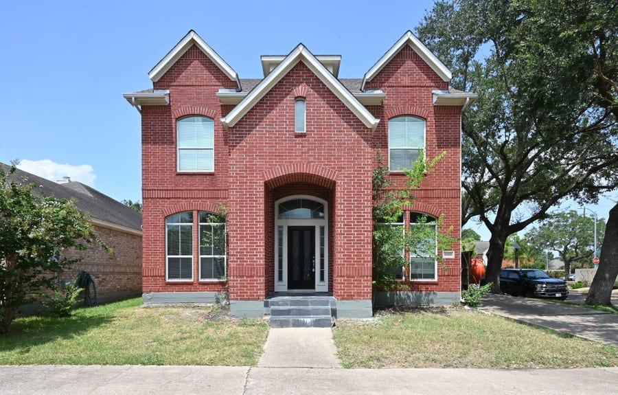 Property photo for 1502 Beaconshire Road, Houston, TX