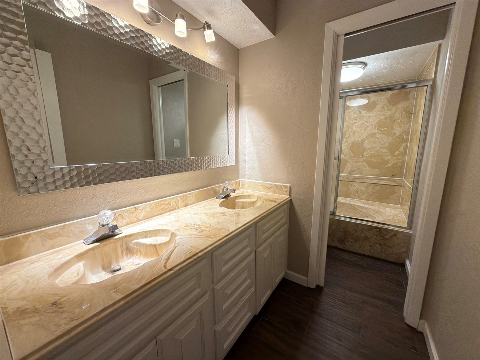 63 April Wind Drive S, Conroe, TX 77356 63 April Wind Drive S, Conroe, TX 77356