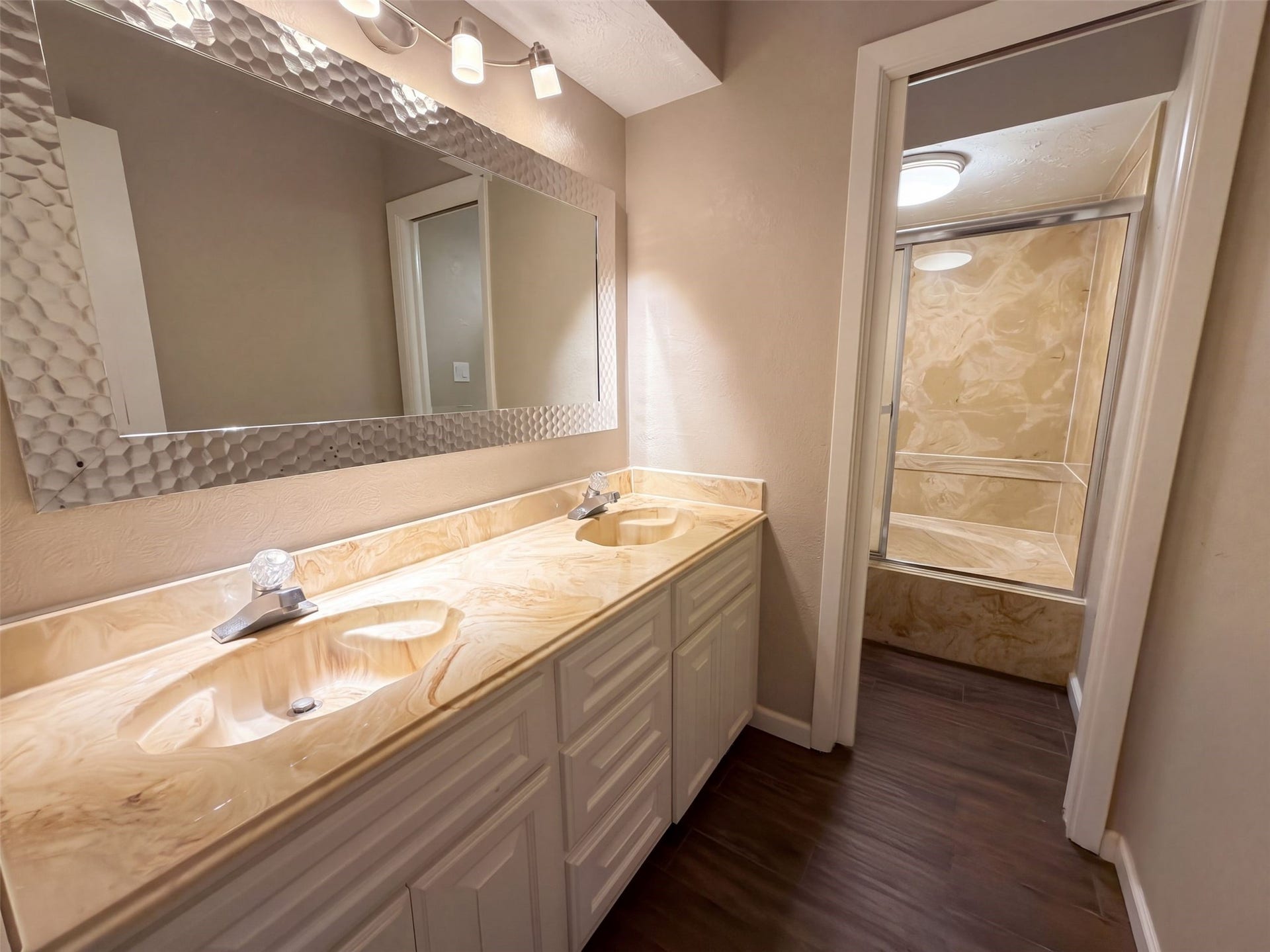 63 April Wind Drive S, Conroe, TX 77356 63 April Wind Drive S, Conroe, TX 77356