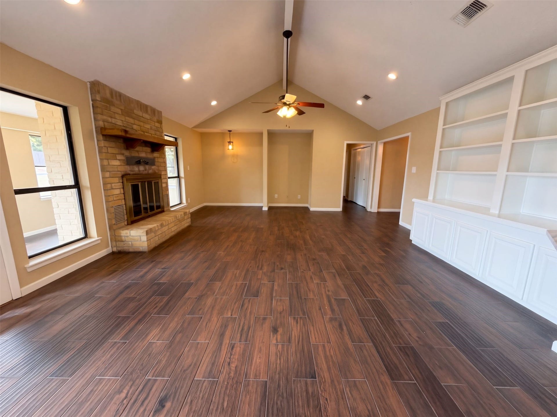 63 April Wind Drive S, Conroe, TX 77356 63 April Wind Drive S, Conroe, TX 77356