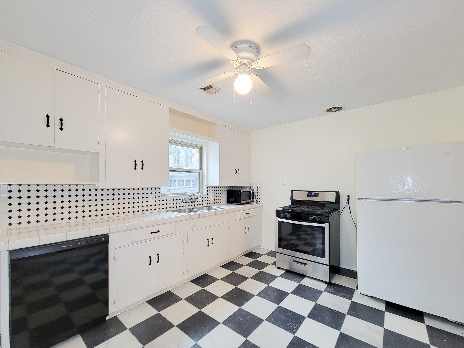 2249 Branard Street, Houston, TX 77098