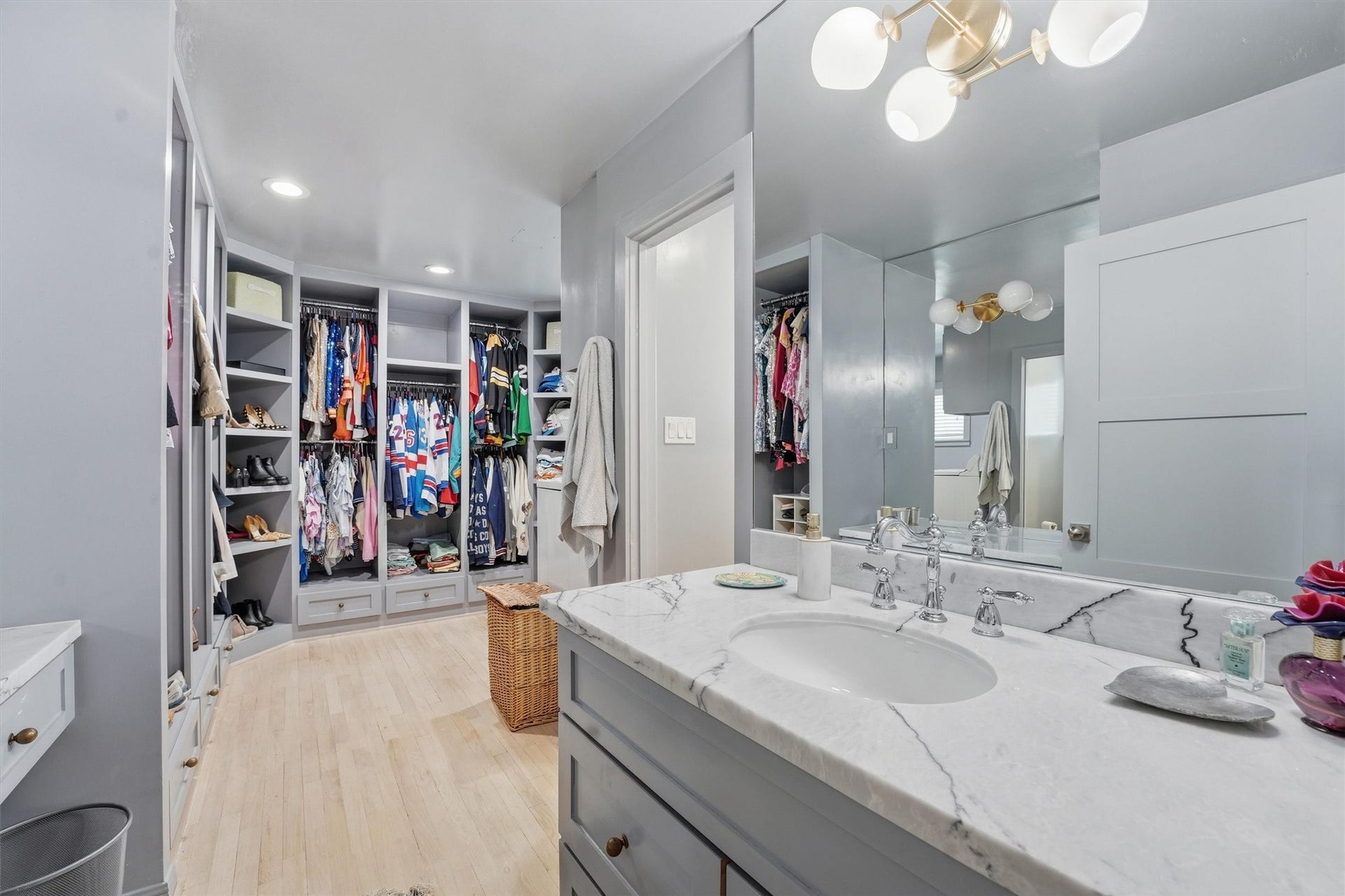 1006 Prince Street, Houston, TX 77008 Primary bath, vanity, closet and laundry are all together - accessible only through the primary bedroom.